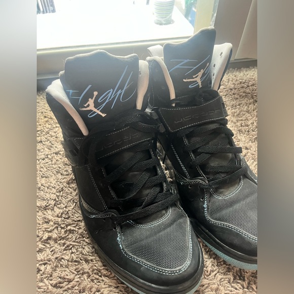 Jordan Other - Men’s Flight Air Jordans size 13